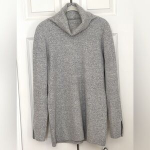 Banana Republic grey turtleneck merino wool sweater, size large.